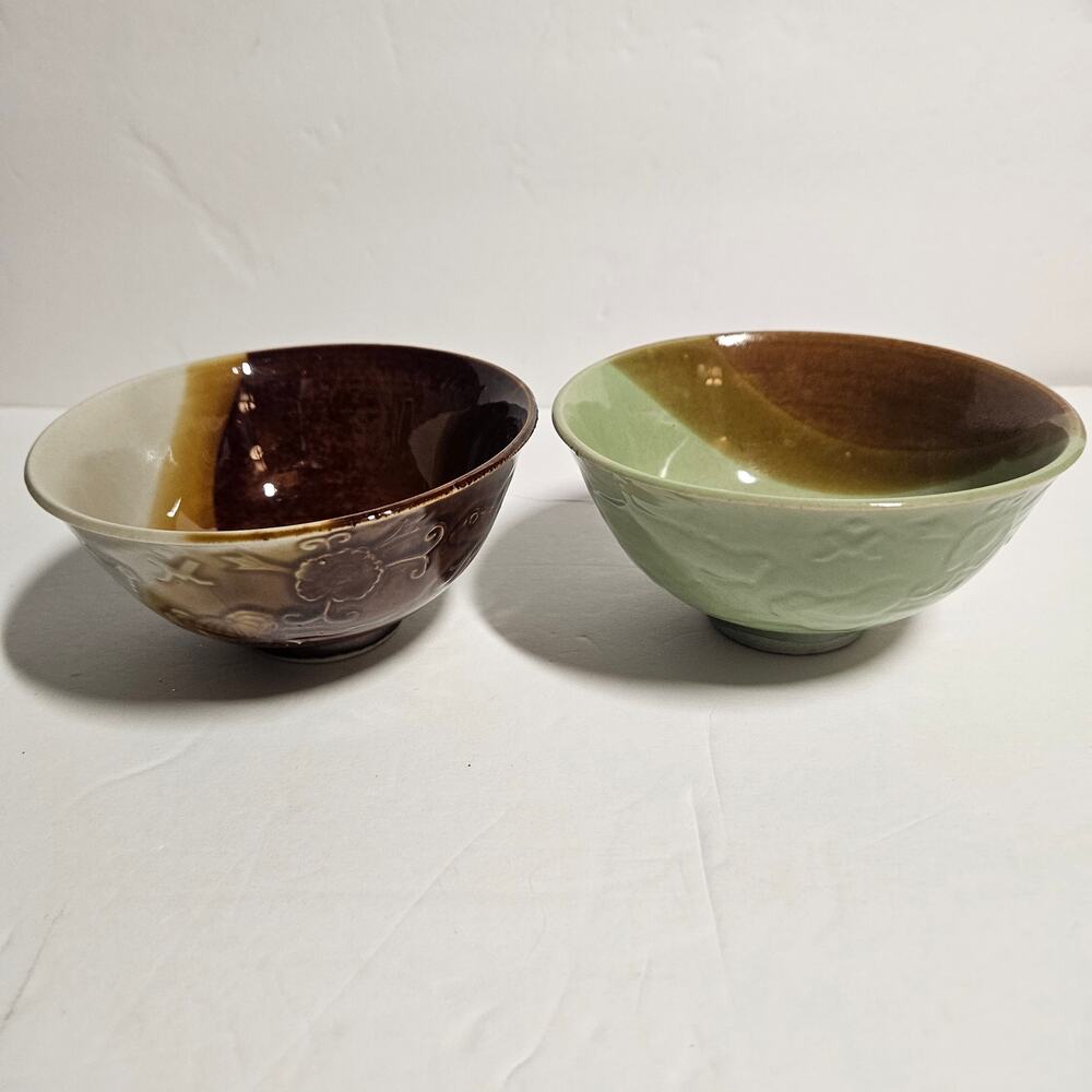 Vintage Chinese Sancai Drip Glaze Embossed Rice Bowls – Rooster & Peony Set